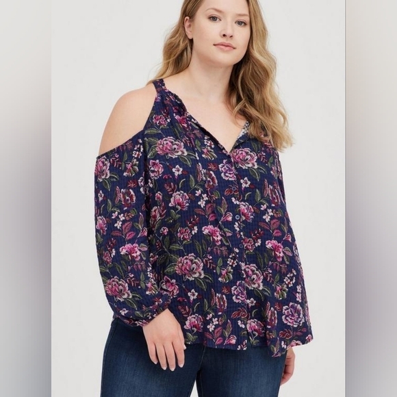 Torrid Crinkle Gauze Cold Shoulder Tie-Front Top Blue With Floral Print Size 2 - Picture 1 of 12